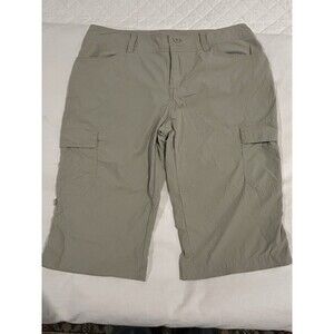 Patagonia Women's Low Rise Hiking Cargo Shorts Size 4 Khaki Beige 13" Roll Up